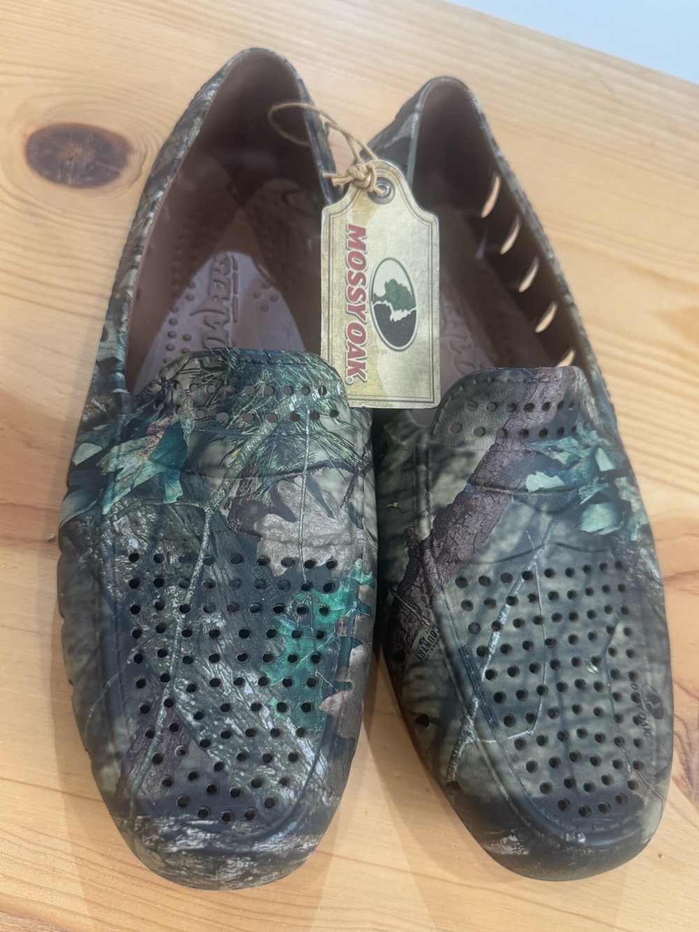 FLOAFERS Mossy Oak Green and Brown Camo Slip-On Flats